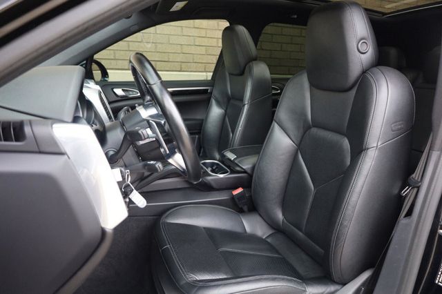 2018 Porsche Cayenne Base - 23053507 - 14
