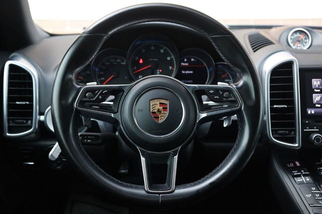 2018 Porsche Cayenne Base - 23053507 - 30