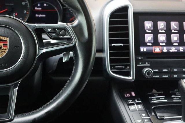 2018 Porsche Cayenne Base - 23053507 - 32