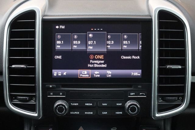 2018 Porsche Cayenne Base - 23053507 - 34