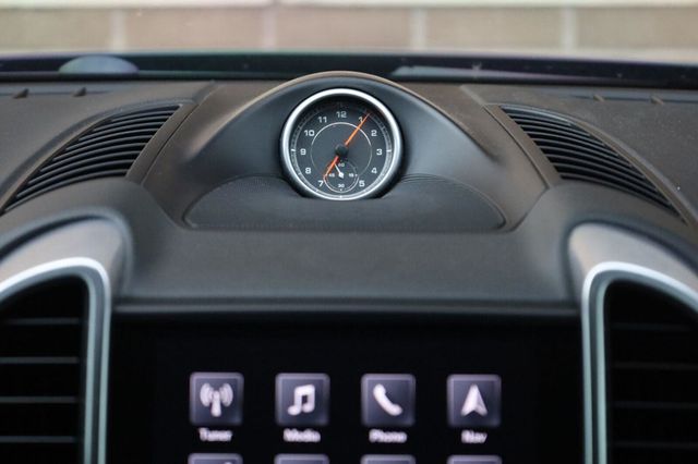 2018 Porsche Cayenne Base - 23053507 - 38