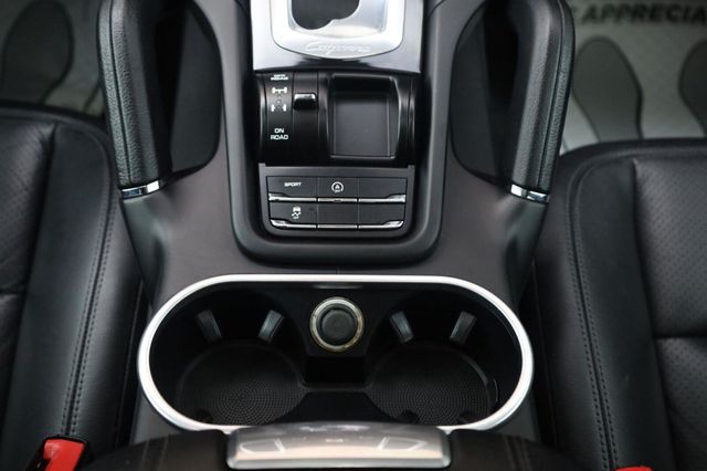 2018 Porsche Cayenne Base - 23053507 - 39