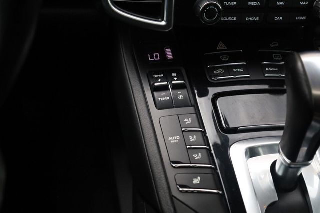 2018 Porsche Cayenne Base - 23053507 - 42