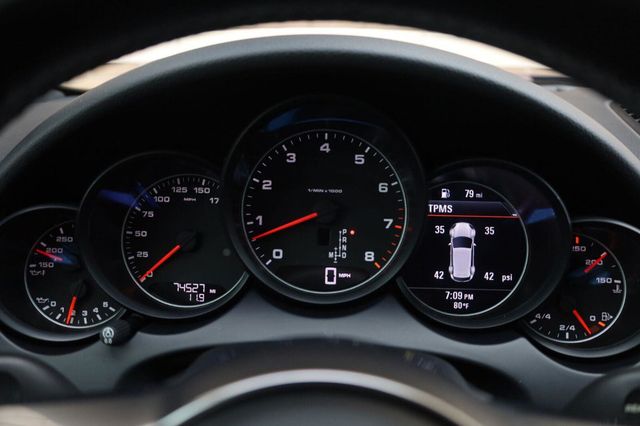 2018 Porsche Cayenne Base - 23053507 - 45