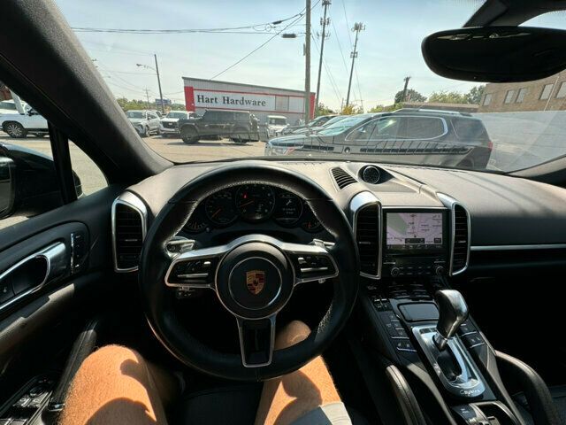 2018 Porsche Cayenne LocalTrade/PlatinumEdition/PremiumPkg/PanoramicRoof/NAV - 22589707 - 22