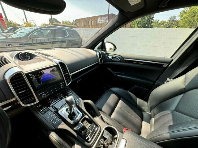 2018 Porsche Cayenne LocalTrade/PlatinumEdition/PremiumPkg/PanoramicRoof/NAV - 22589707 - 29