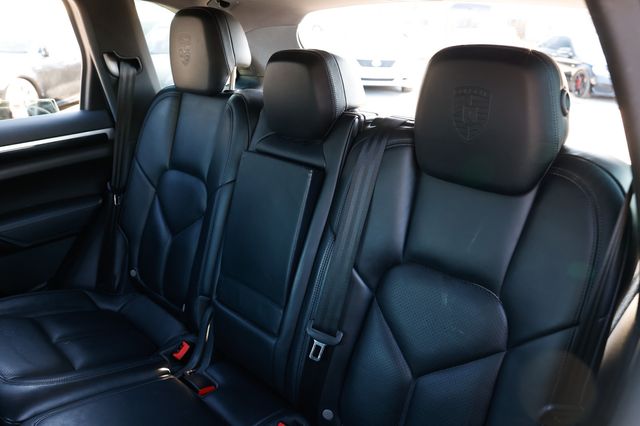 2018 Porsche Cayenne Platinum Edition - 22978550 - 10