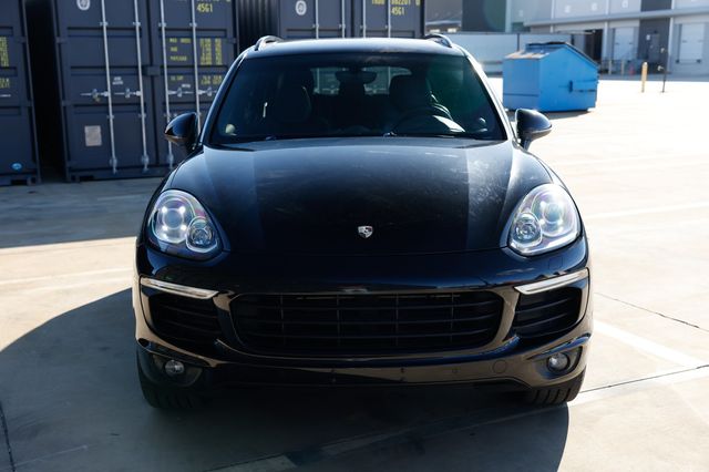 2018 Porsche Cayenne Platinum Edition - 22978550 - 24