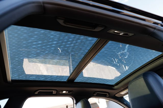 2018 Porsche Cayenne Platinum Edition - 22978550 - 28