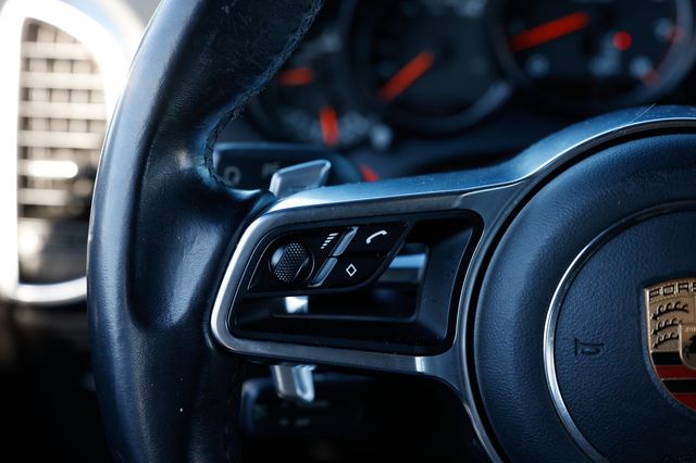 2018 Porsche Cayenne Platinum Edition - 22978550 - 31