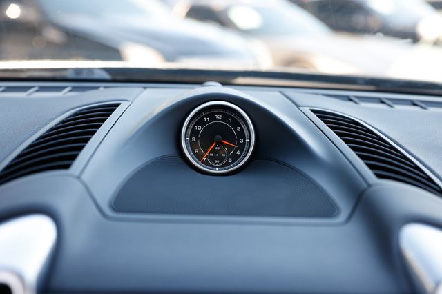 2018 Porsche Cayenne Platinum Edition - 22978550 - 37