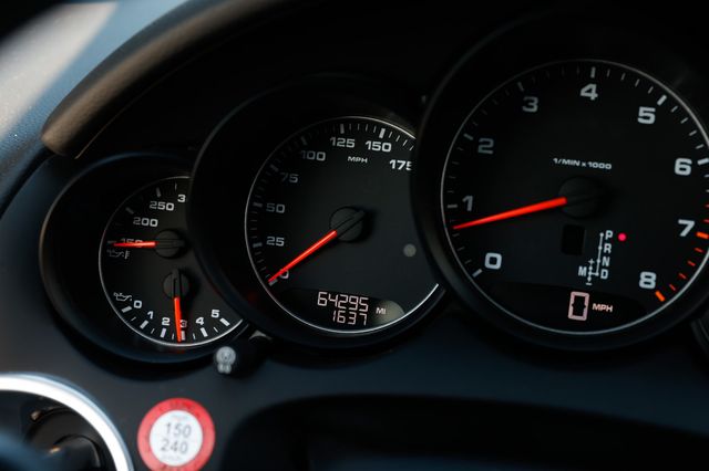 2018 Porsche Cayenne Platinum Edition - 22978550 - 54