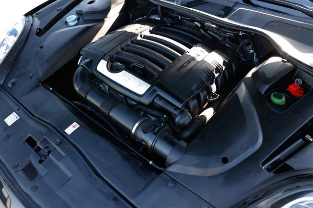 2018 Porsche Cayenne Platinum Edition - 22978550 - 56