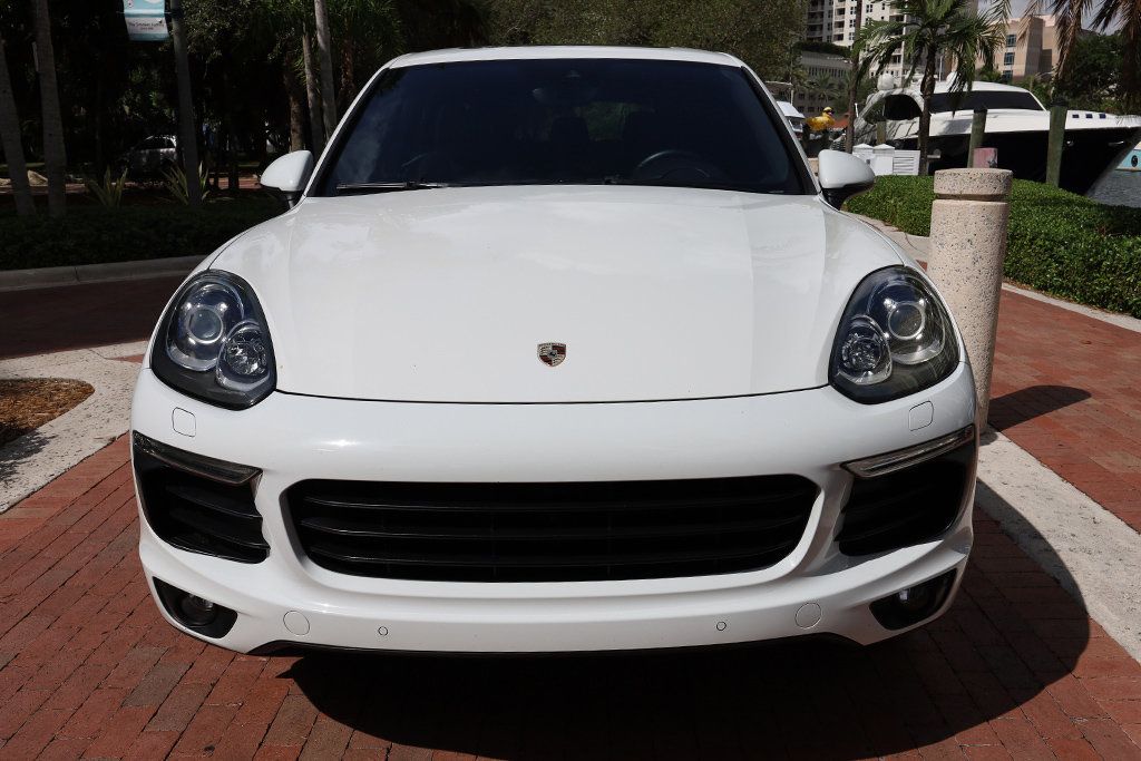 2018 Porsche Cayenne Platinum Edition photo 14
