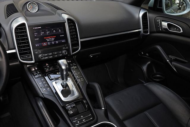 2018 Porsche Cayenne Platinum Edition - 22898235 - 37