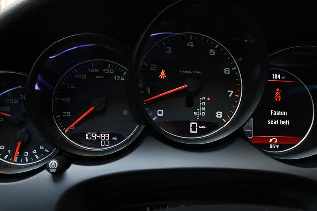 2018 Porsche Cayenne Platinum Edition - 22898235 - 52