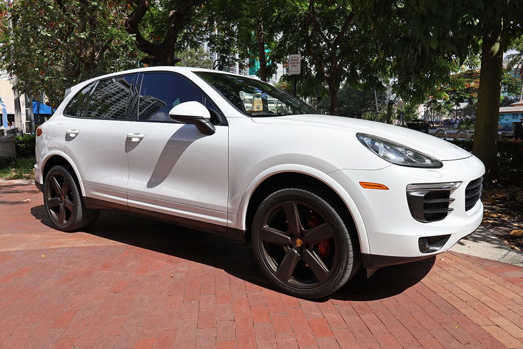 2018 Porsche Cayenne Platinum Edition photo 54