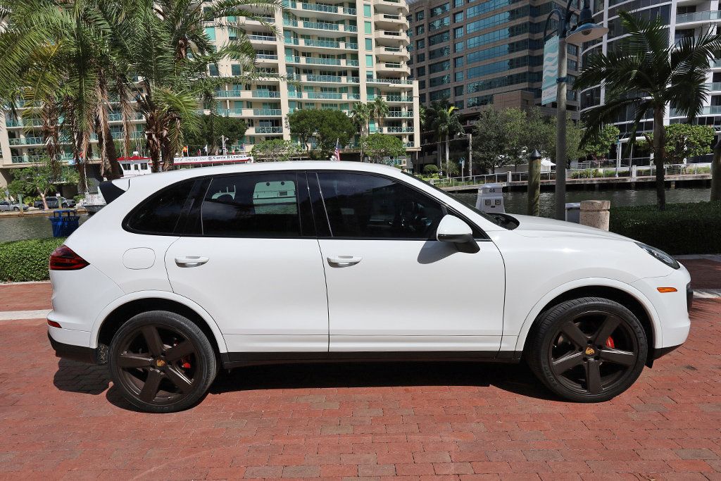 2018 Porsche Cayenne Platinum Edition - 22898235 - 71