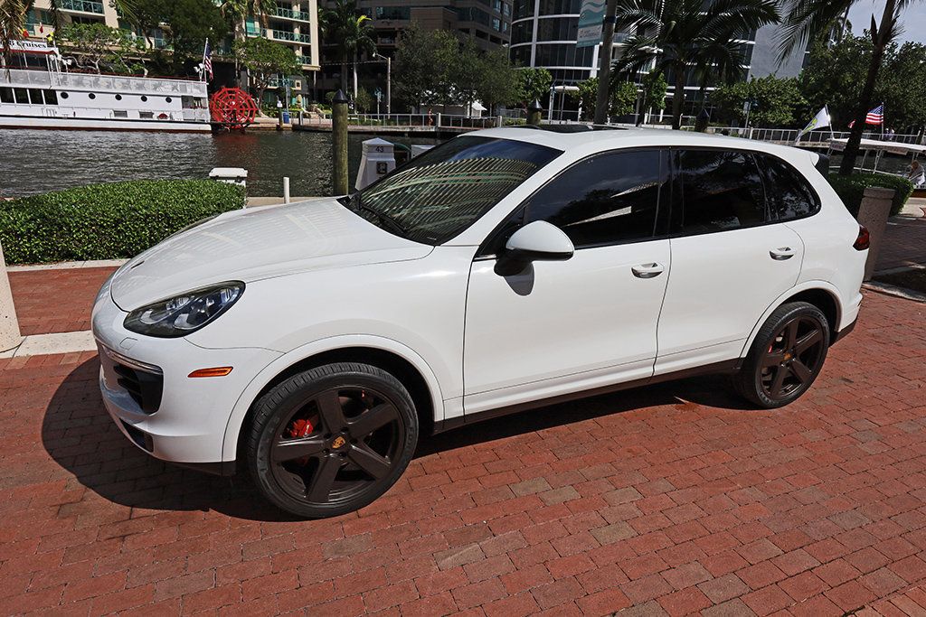 2018 Porsche Cayenne Platinum Edition - 22898235 - 72