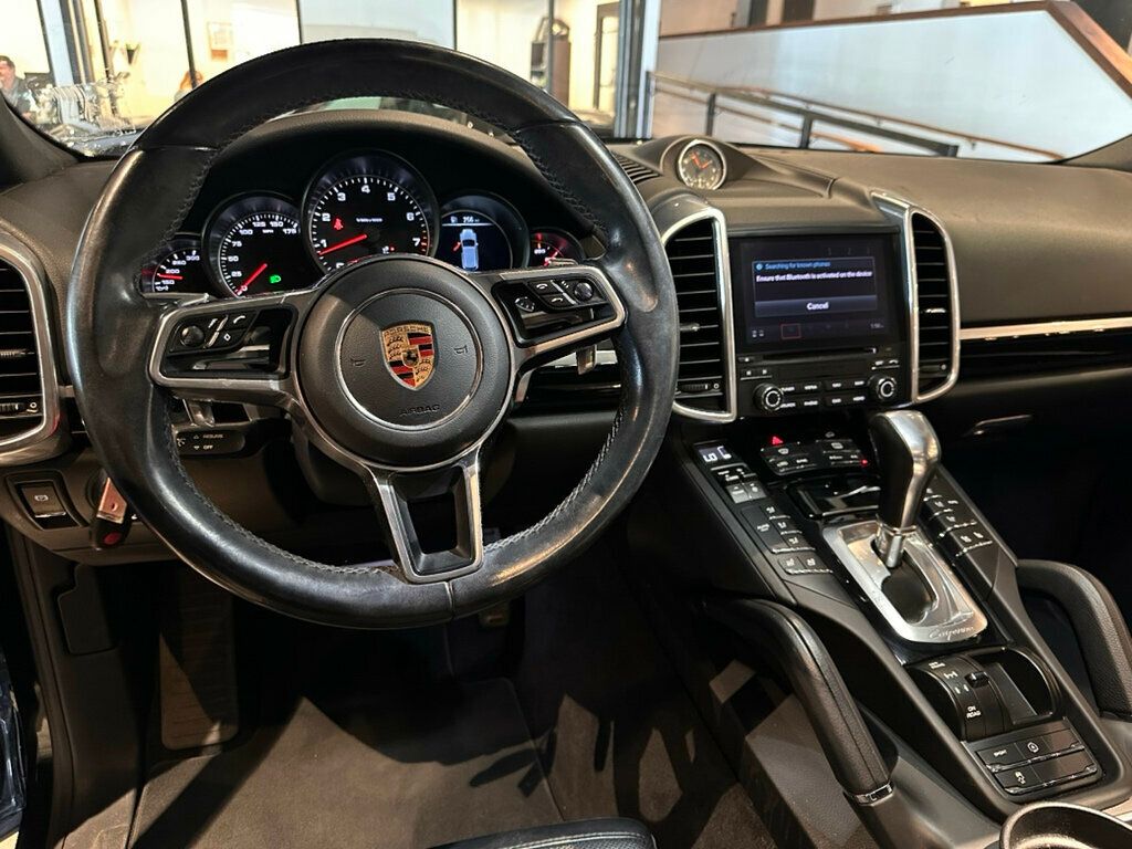 2018 Porsche Cayenne PlatinumEdition/21"SportEditionWheels/14WayPowerSeats/Htd&CldSts - 23016278 - 14