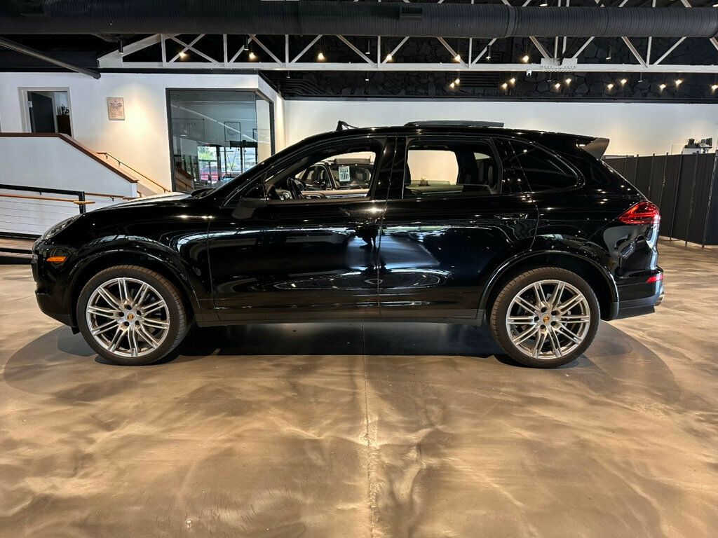 2018 Porsche Cayenne PlatinumEdition/21"SportEditionWheels/14WayPowerSeats/Htd&CldSts - 23016278 - 1