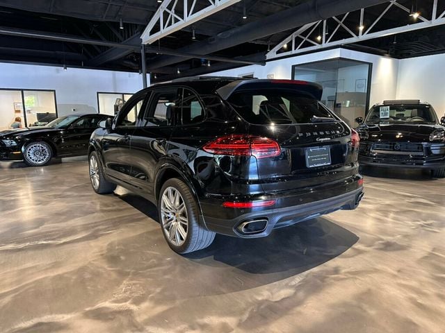 2018 Porsche Cayenne PlatinumEdition/21"SportEditionWheels/14WayPowerSeats/Htd&CldSts - 23016278 - 2