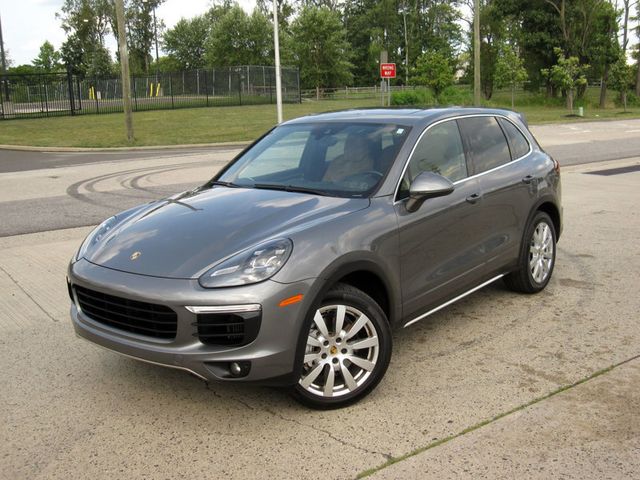 2018 Porsche Cayenne S - 23057605 - 3