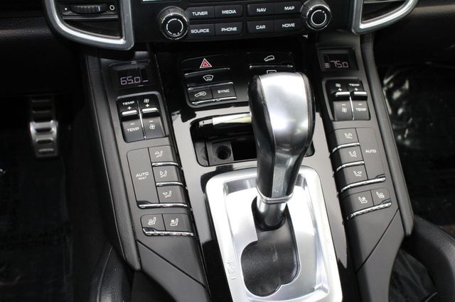 2018 Porsche Cayenne S - 22841743 - 11