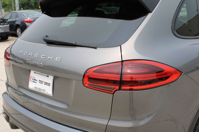 2018 Porsche Cayenne S - 22841743 - 23