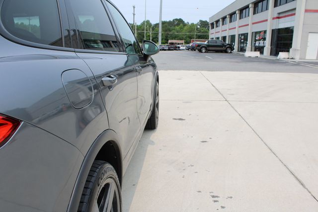 2018 Porsche Cayenne S - 22841743 - 24