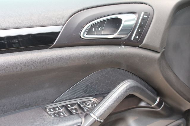 2018 Porsche Cayenne S - 22841743 - 31