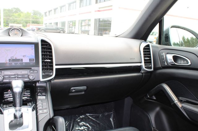 2018 Porsche Cayenne S - 22841743 - 41