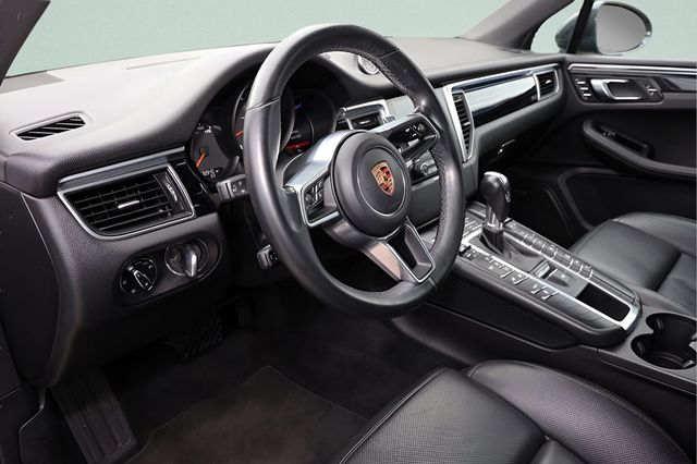 2018 PORSCHE MACAN  - 22949614 - 20