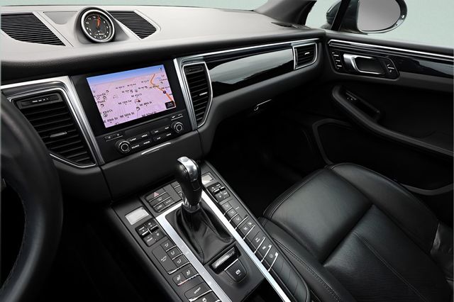 2018 PORSCHE MACAN  - 22949614 - 22