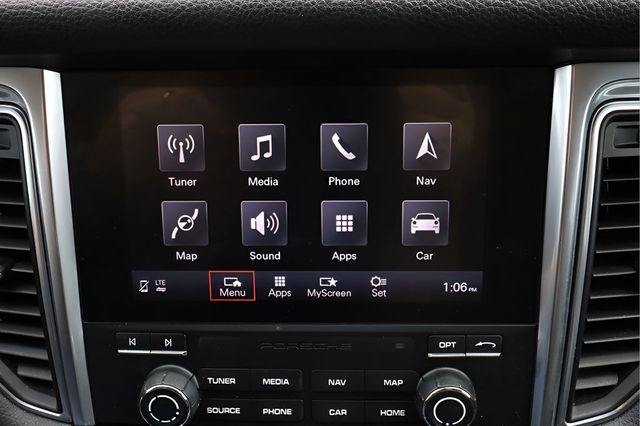 2018 PORSCHE MACAN  - 22949614 - 23