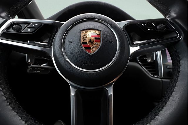 2018 PORSCHE MACAN  - 22949614 - 29