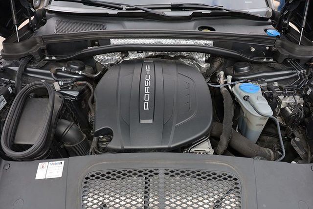 2018 PORSCHE MACAN  - 22949614 - 34