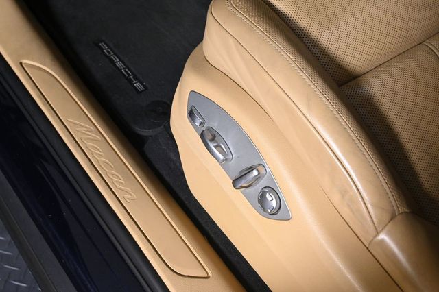 2018 Porsche Macan   - 23028543 - 23