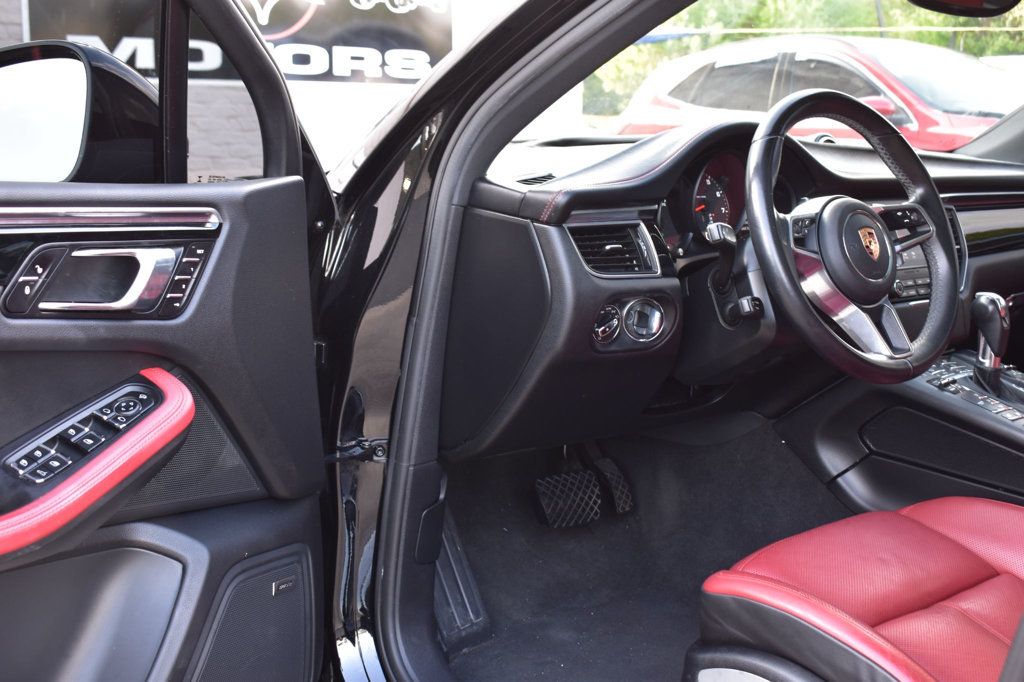 2018 Porsche Macan  - 23084684 - 13