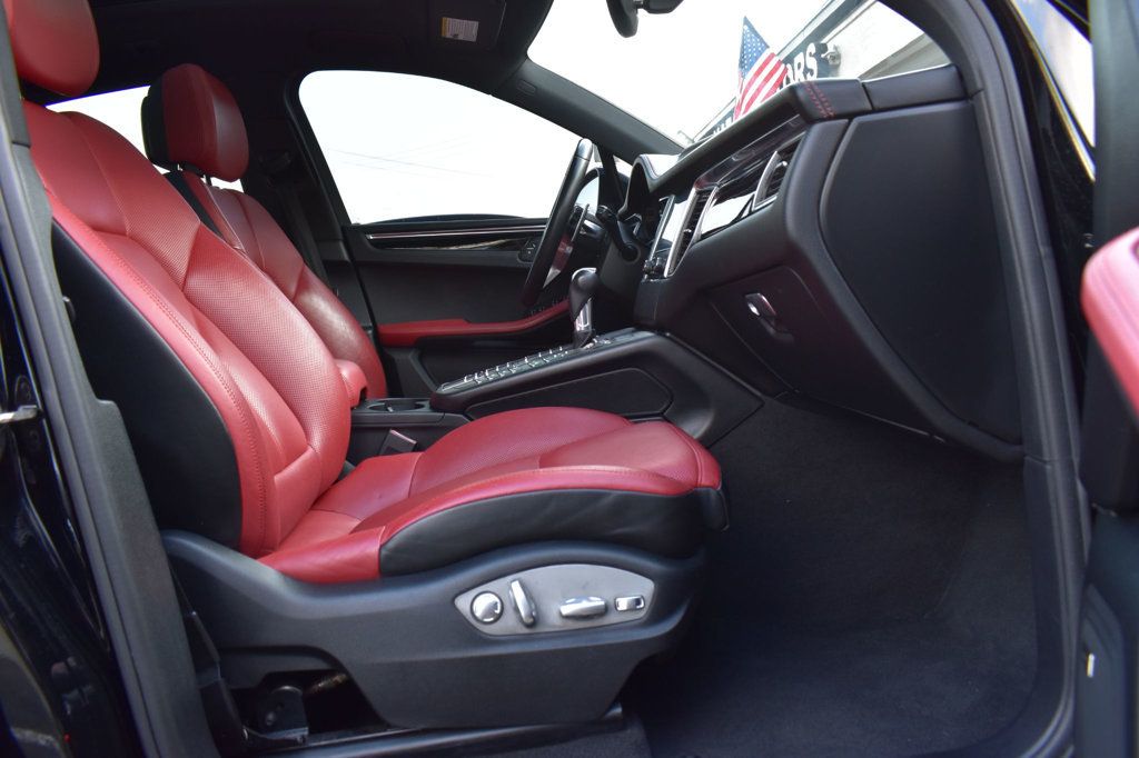 2018 Porsche Macan  - 23084684 - 14