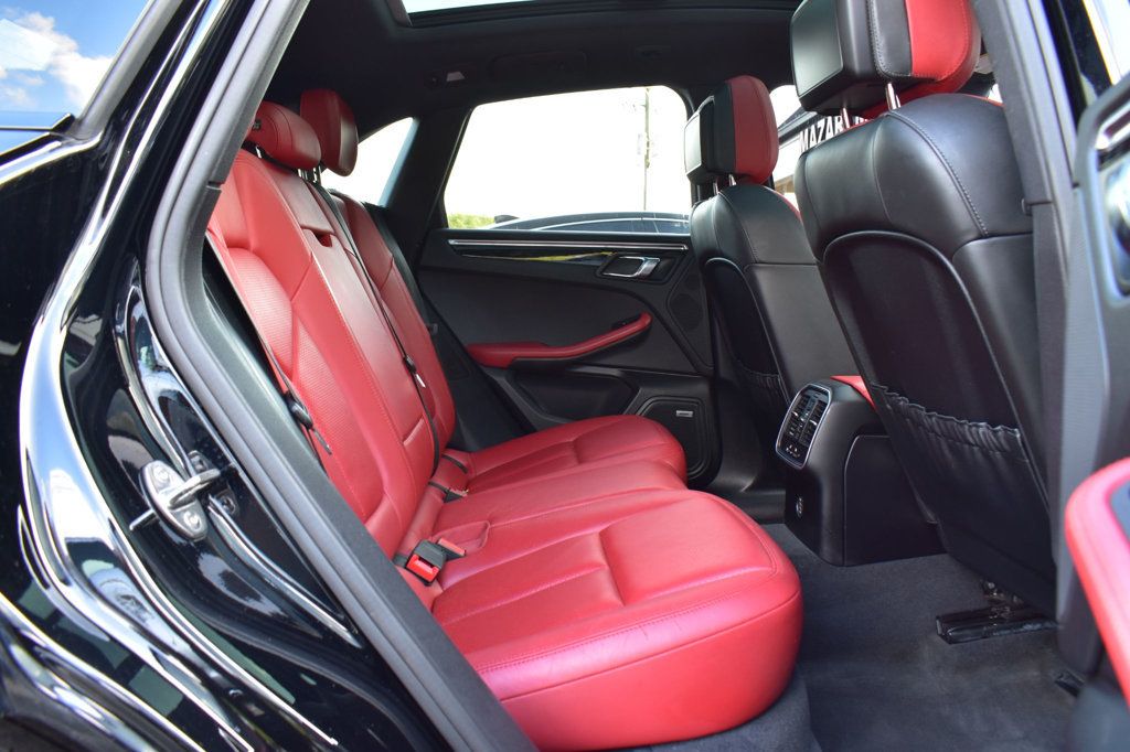 2018 Porsche Macan  - 23084684 - 17