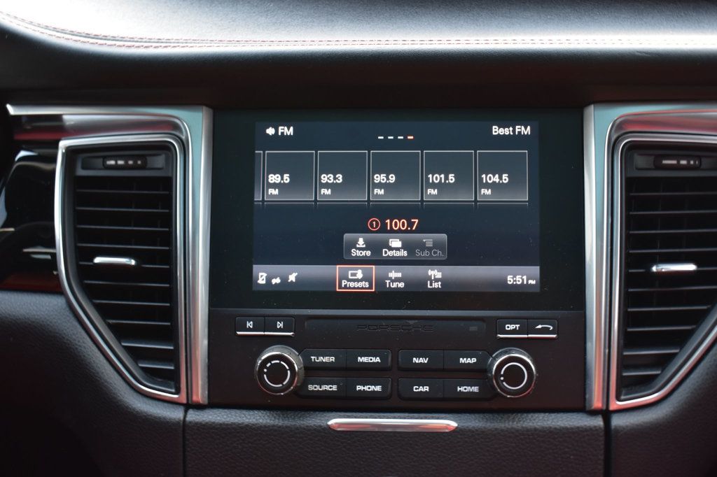 2018 Porsche Macan  - 23084684 - 32