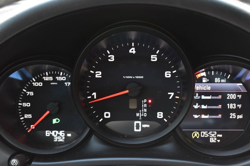 2018 Porsche Macan  - 23084684 - 38