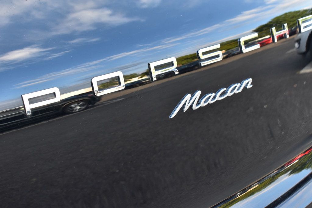 2018 Porsche Macan  - 23084684 - 60