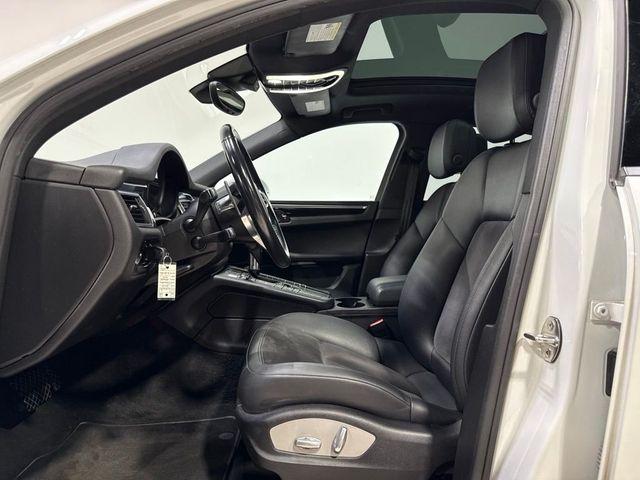 2018 Porsche Macan   - 23061770 - 10