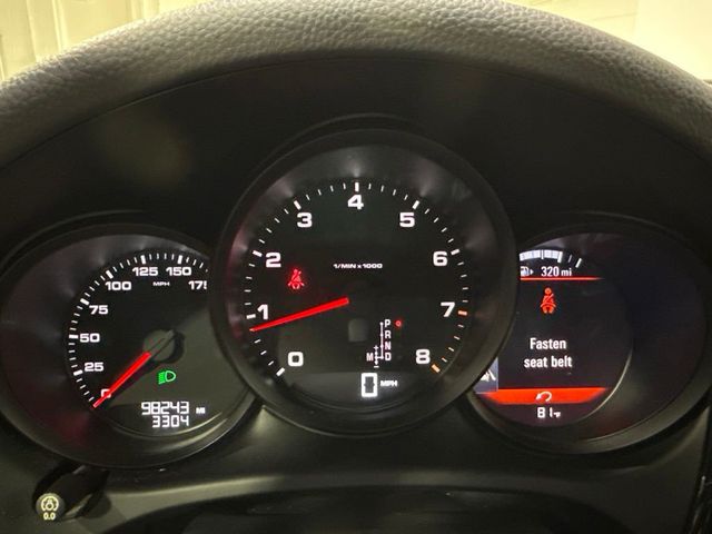 2018 Porsche Macan   - 23061770 - 11
