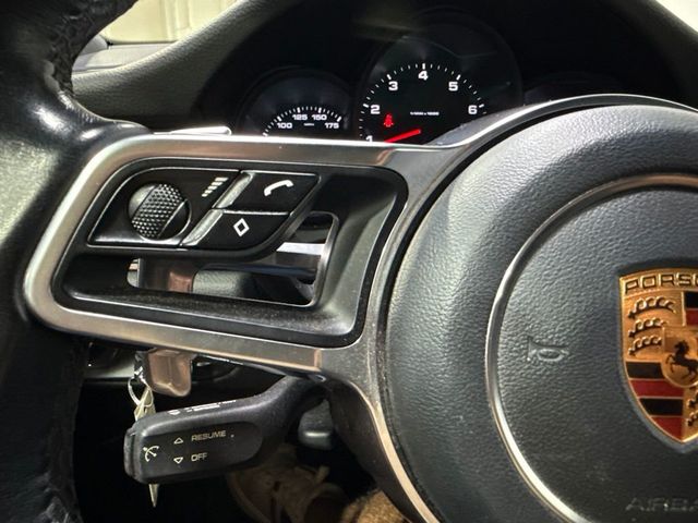 2018 Porsche Macan   - 23061770 - 13