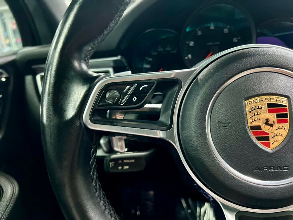 2018 Porsche Macan  - 22949608 - 16