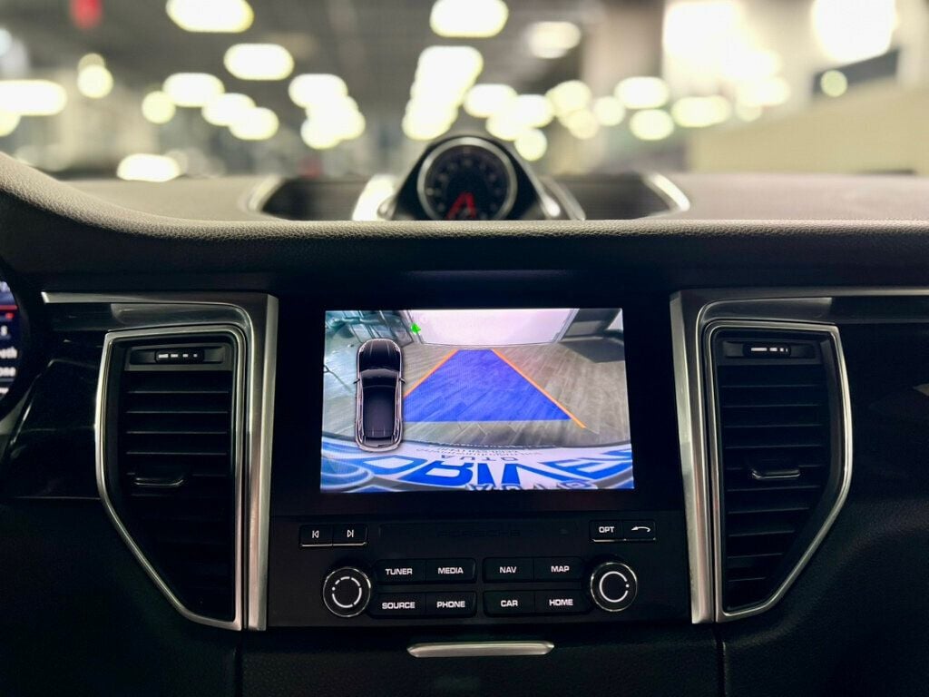 2018 Porsche Macan  - 22949608 - 23