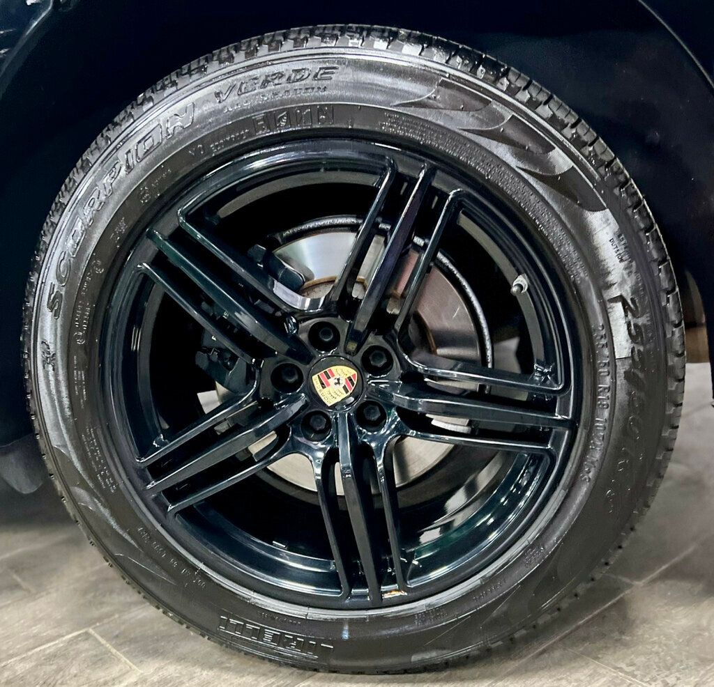 2018 Porsche Macan  - 22949608 - 27